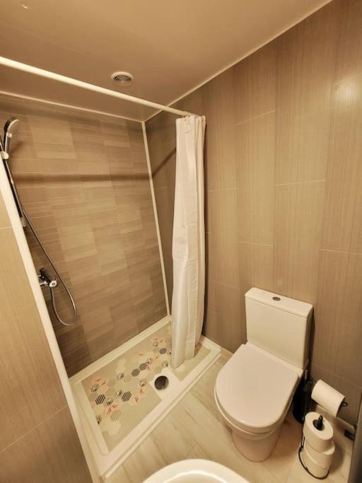 Caman Inn Килкени Екстериор снимка